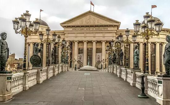 Gündüz Uçuşlu Vizesiz Balkanlar Turu