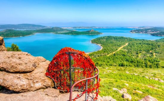 AYVALIK TEKNE TURU